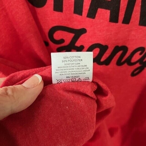 Reba Here’s Your One Chance Fancy Tshirt Pink Medium - Picture 7 of 7